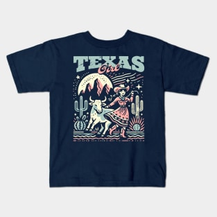 Vintage Texas Girl // Proud Texan Born and Raised // Texas Cowgirl Desert Kids T-Shirt